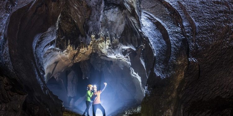 Đường hầm tình yêu