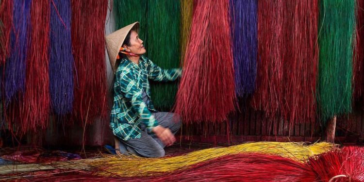 Làng nghề truyền thống dệt chiếu cói An Xá – Lệ Thủy