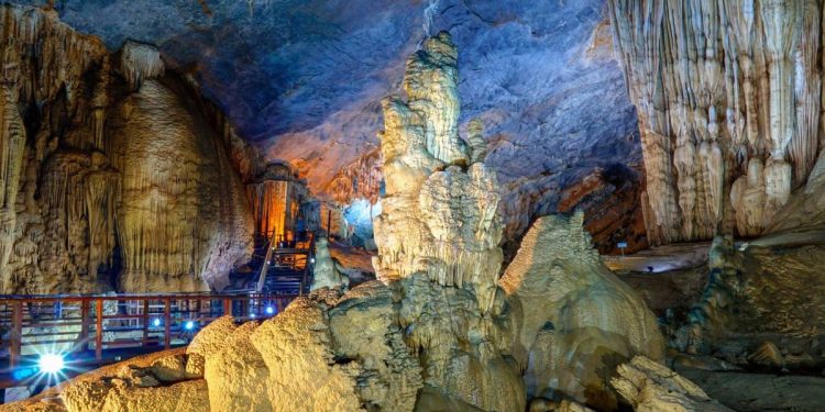 Giá vé tham quan 2025 Vườn quốc gia Phong Nha Kẻ Bàng